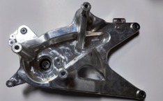 ARORA MAX PRO 125 EKSOZ BAĞLANTI BRAKETİ