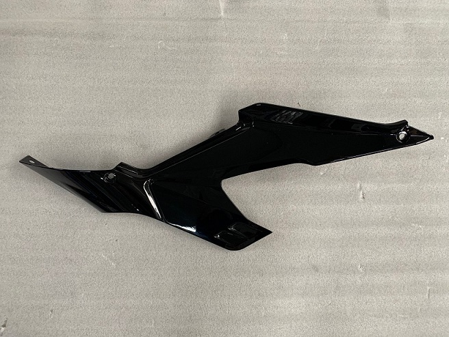 ARORA GP 250 SAĞ KORUMA LEVHASI SİYAH